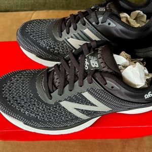 New Balance Athletic Shoes Size 8 - Brand New in Box